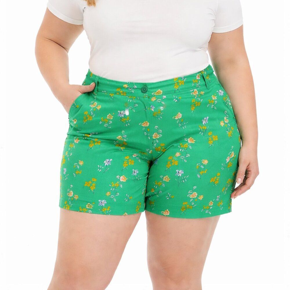Crown & Ivy Caroline Stretch Shorts Size 16 NWOT